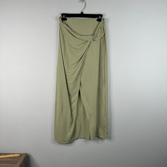 Stradivarius Green Linen Blend Asymmetrical Light Green Midi Skirt - Picture 3 of 9